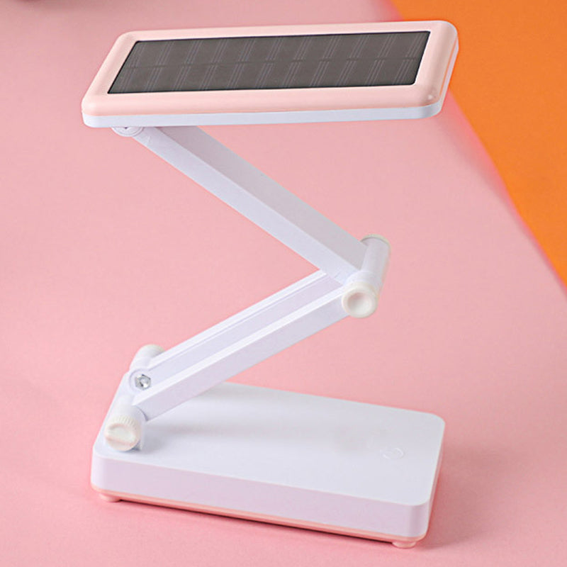 Op zonne-energie USB-oplaadbare tafellamp voor twee doeleinden