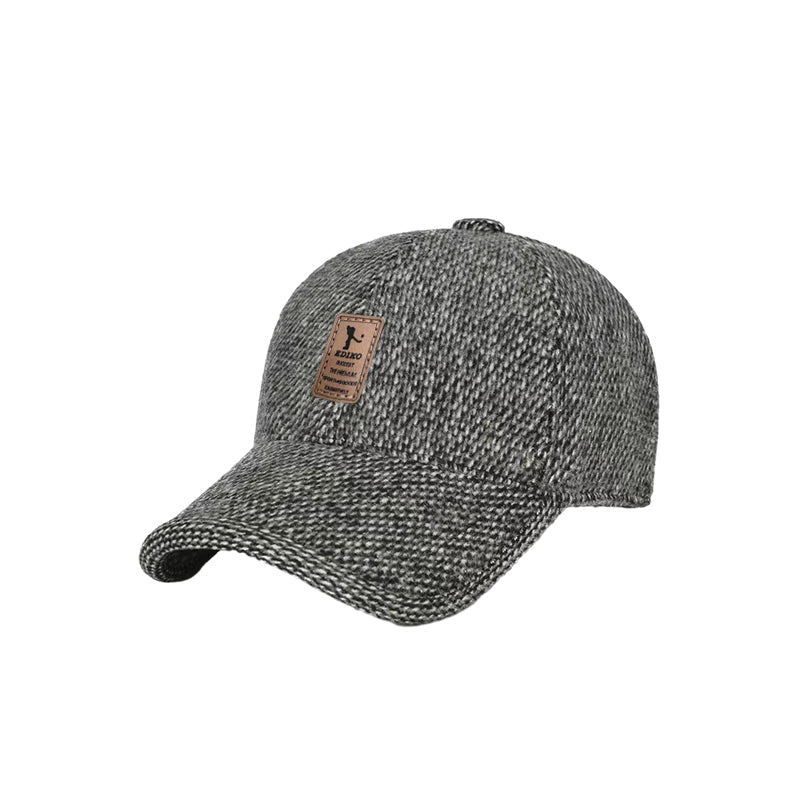 Winterbaseballpet met oorwarmers