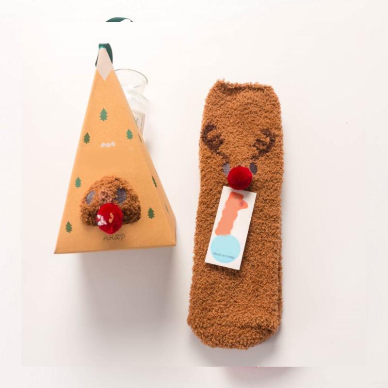 Zachte warme sokken van koraalfleece met kerstthema (4 paar)