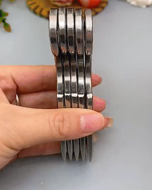 Outdoor multifunctionele sleutelhanger | 1+3 GRATIS