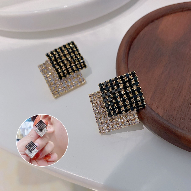 Mode glanzende ruit oorbellen