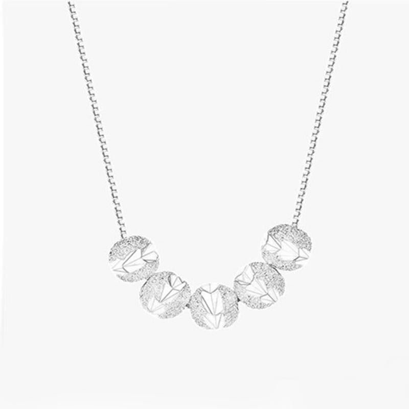 Overdracht kralen ketting en armband