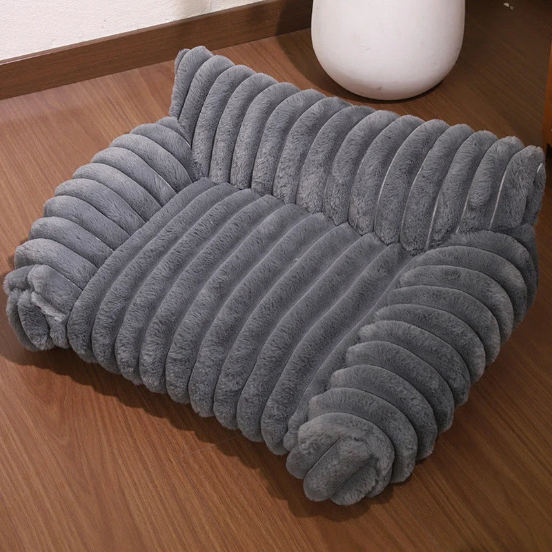 SnuggleNest Bed — Vredige Comfort voor Elke Dutje