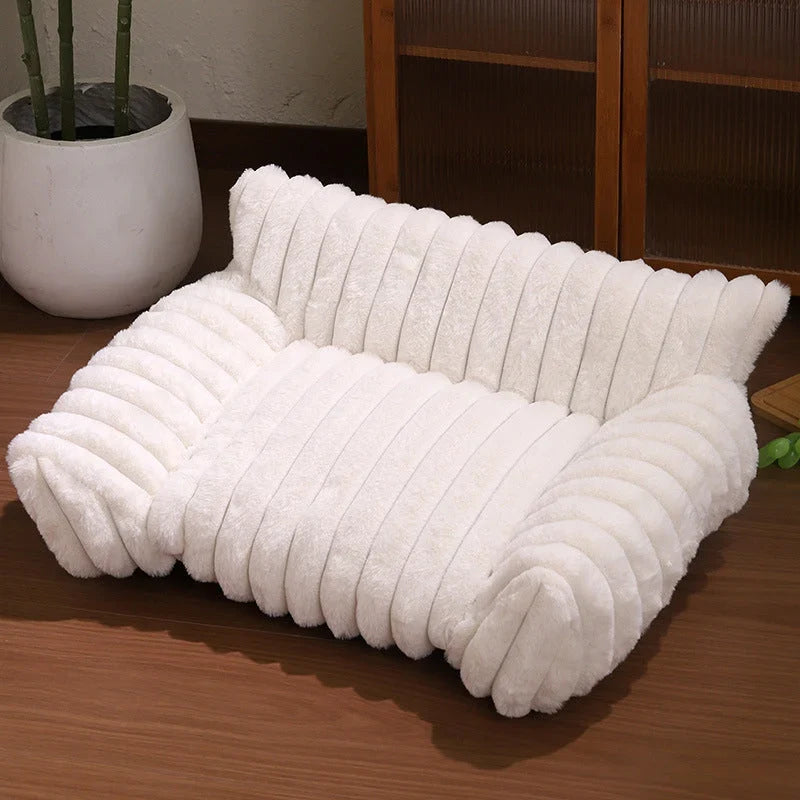 SnuggleNest Bed — Vredige Comfort voor Elke Dutje