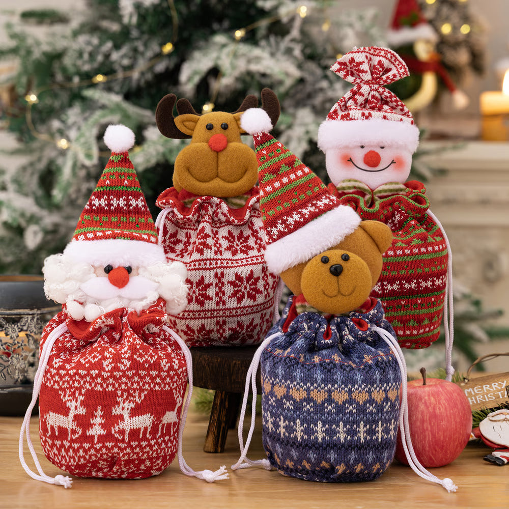 FestiveJoy – Gebreide kerstcadeautas met pop | 1+1 GRATIS