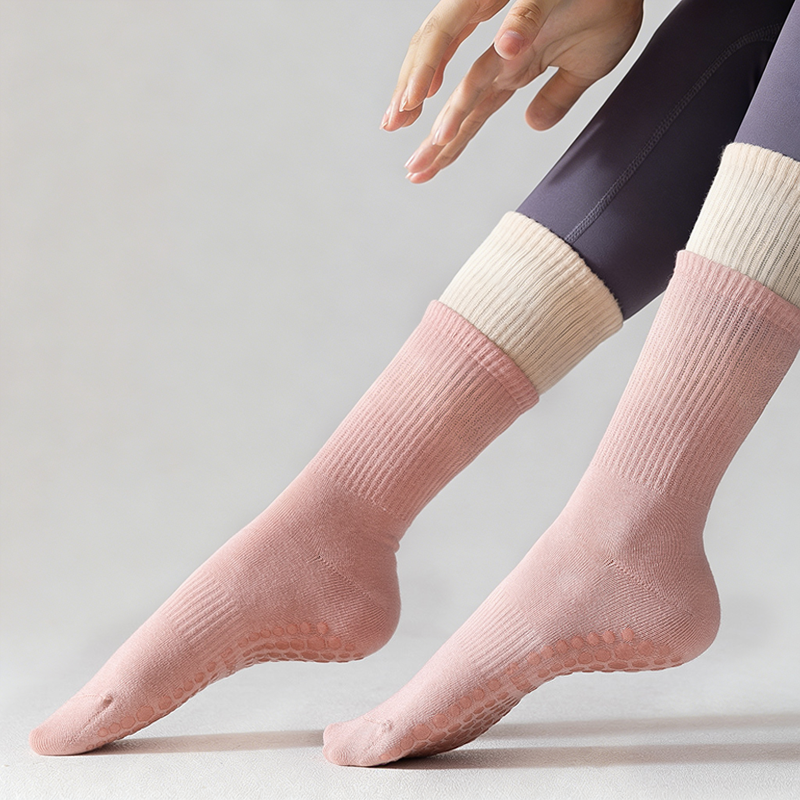Amelia — Pilates Grip Sokken gemaakt van ademende katoenmix stof