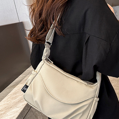 Emma – Lichtgewicht Dames Schoudertas van Waterafstotende Stof