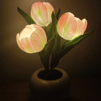 BloomGlow – Lichtgevende Tulpenlamp | 50% KORTING