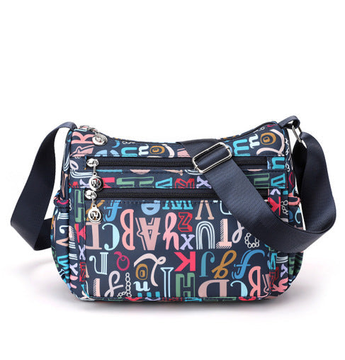 Alma – Spatwaterdichte Nylon Schoudertas met Verstelbare Band