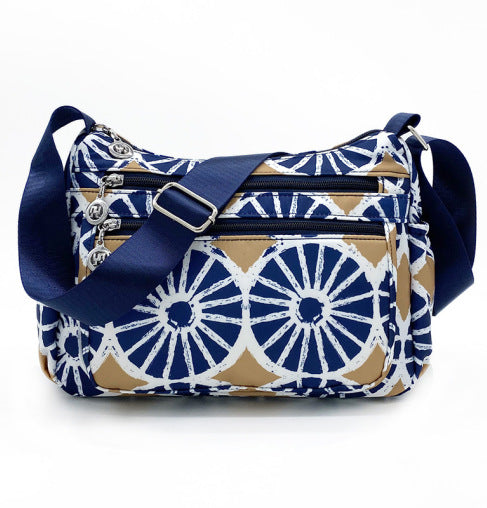 Alma – Spatwaterdichte Nylon Schoudertas met Verstelbare Band