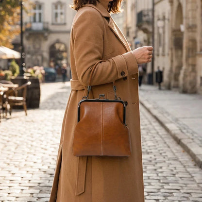 Alicia – PU Leren Handtas met Kiss Lock Sluiting in Vintage Stijl
