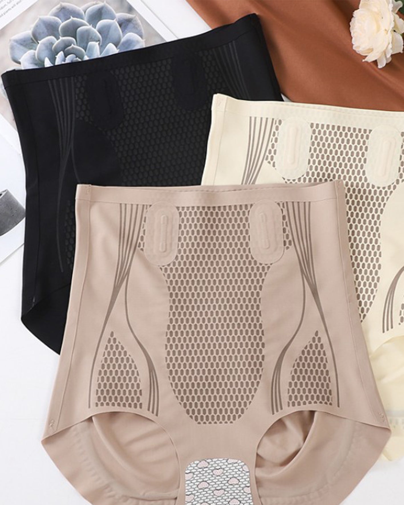 Naadloze slip met hoge taille 1+1 GRATIS