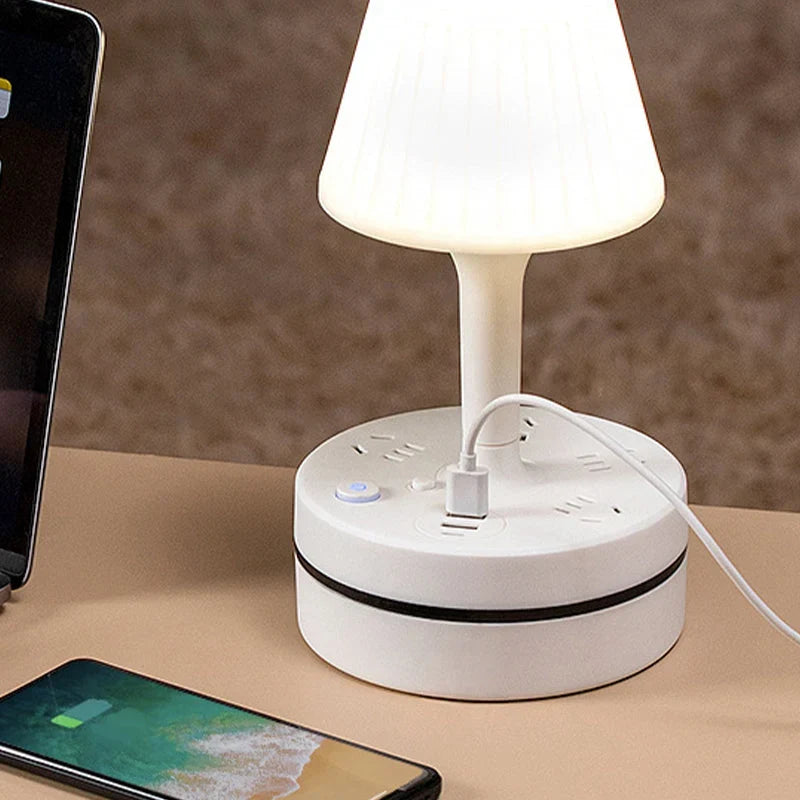 All-in-One Nachtkastlamp — Stroom, Licht, Controle