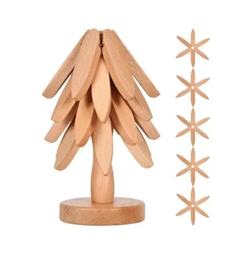 WoodJoy – Geïsoleerde onderzetters van massief hout in kerstboomdesign