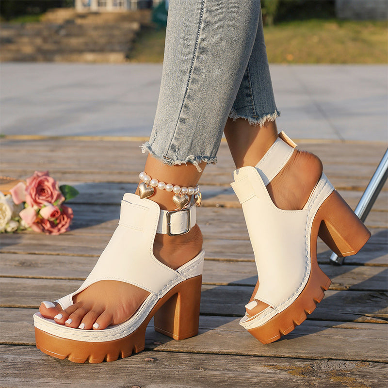 Brielle – Dames Comfortabele Sandalen met Verhoogde Hak en Verstelbare Pasvorm
