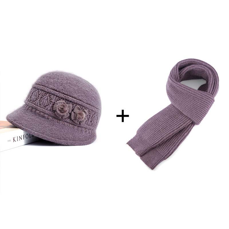 Sophia – Damespluchen wintermuts met bloemenaccenten