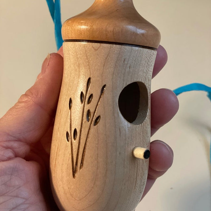 NestNatuur™ – Handgemaakt houten kolibriehuisje