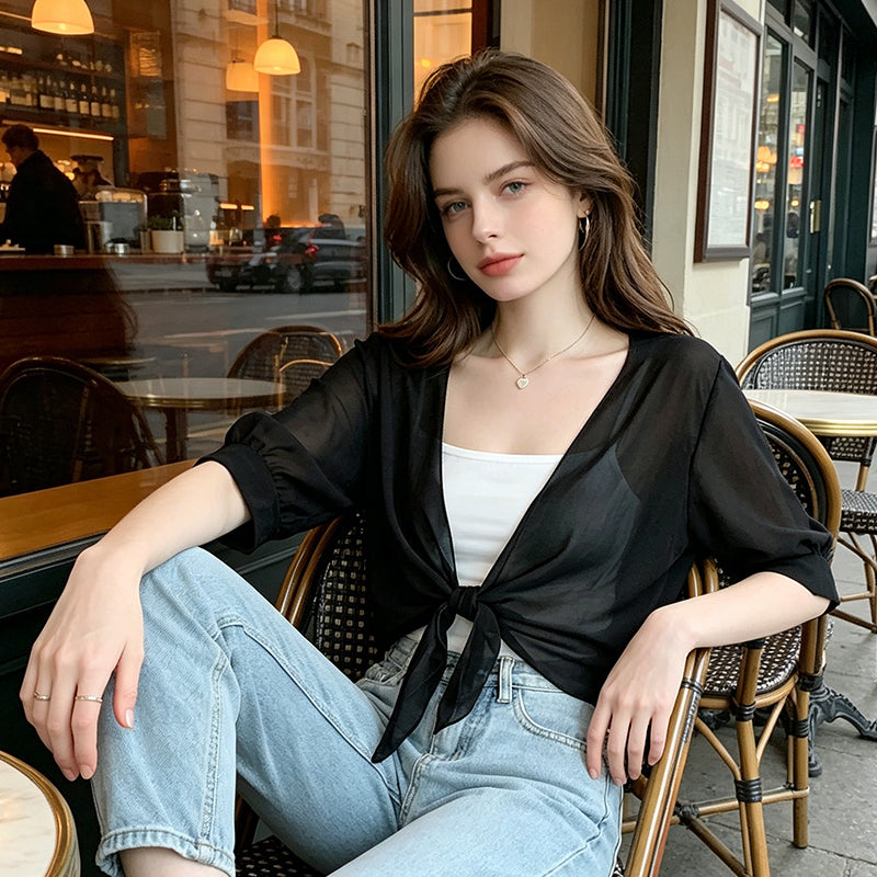 Brielle – Transparante chiffon top met strik voor de zomer