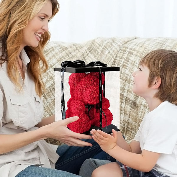 RoseBear – Romantische teddybeer van eeuwige rozen