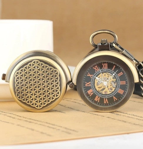 Mechanisch Zakhorloge met Spinnenwebpatroon — Bezit Tijdloze Gedurfdheid