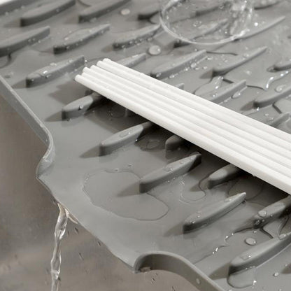 DryGuard™ – Antislip & Hittebestendige Druipmat | 50% KORTING