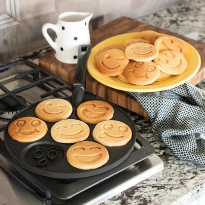 SmileyPan - Nordic Ware pannenkoekenpan met smileygezichtje