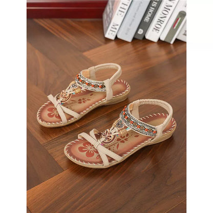 Nieuwe sandalen in bohemian-stijl