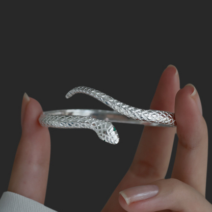 Serpenta Manchet – Moeiteloze Zelfverzekerdheid de Hele Dag Door