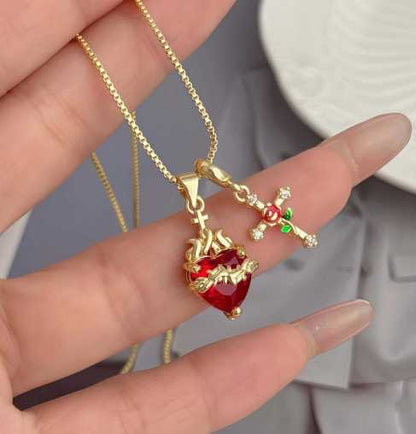 Amara – Dubbele Hanger Ketting met Goudkleurige Afwerking en Verstelbare Ketting