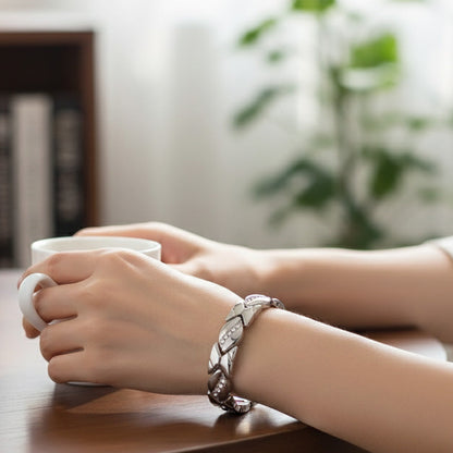 Sophie – Magnetische Bladarmband voor Dames met Elegant Ontwerp