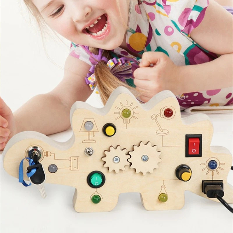 SparkPlay Houten Activiteitenbord – Versterkt Zelfvertrouwen, Wekt Verwondering Op