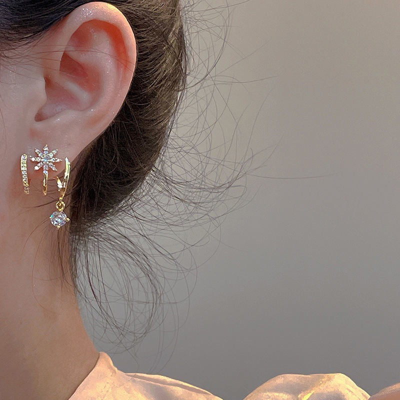 Aurora — Multi-Rij Sprankelende Oorbellen Set | 10 euro KORTING