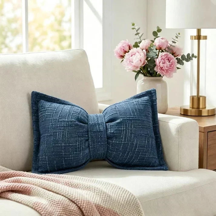 VelvetLuxe Strik Kussen — Luxe Comfort, Directe Stijl