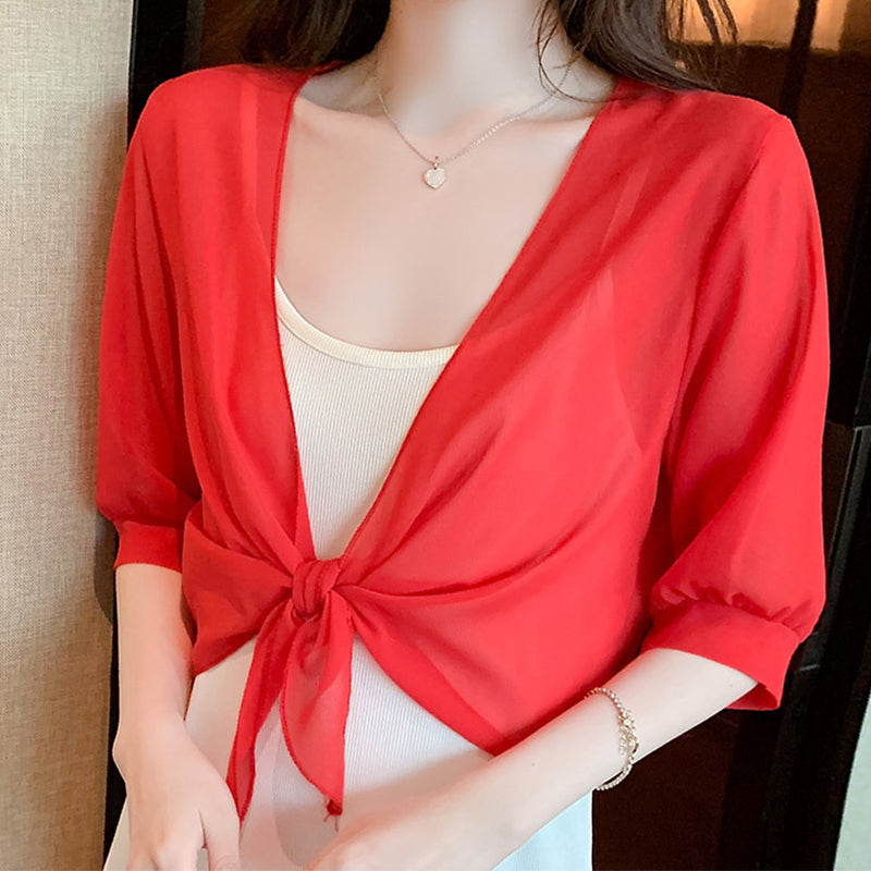 Brielle – Transparante chiffon top met strik voor de zomer