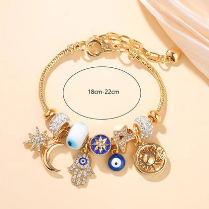 Stella – Verstelbare Hemelse Bedelarmband met Gouden Glans