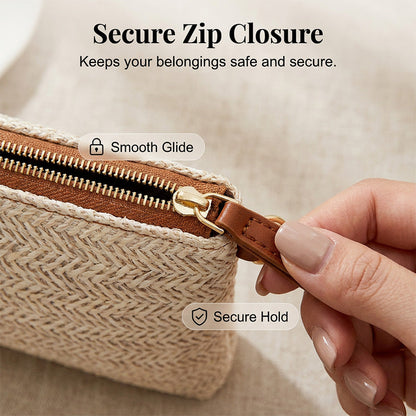 Ava – Gevlochten Schouderclutch met Metalen Glans