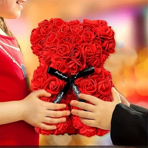 RoseBear – Romantische teddybeer van eeuwige rozen