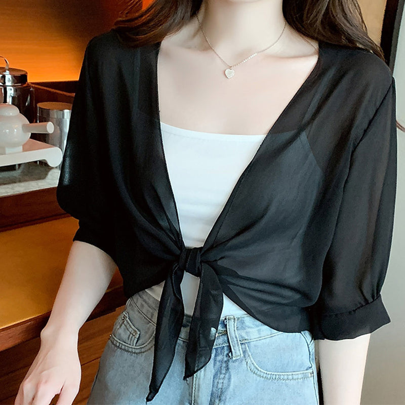 Brielle – Transparante chiffon top met strik voor de zomer