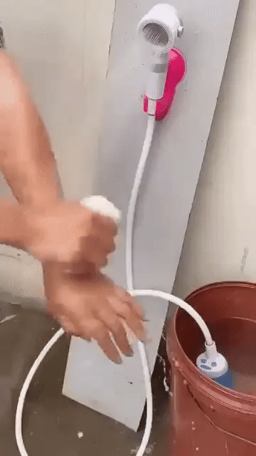 TrailShower™ – De mobiele campingdouche met krachtige druk | 50% KORTING