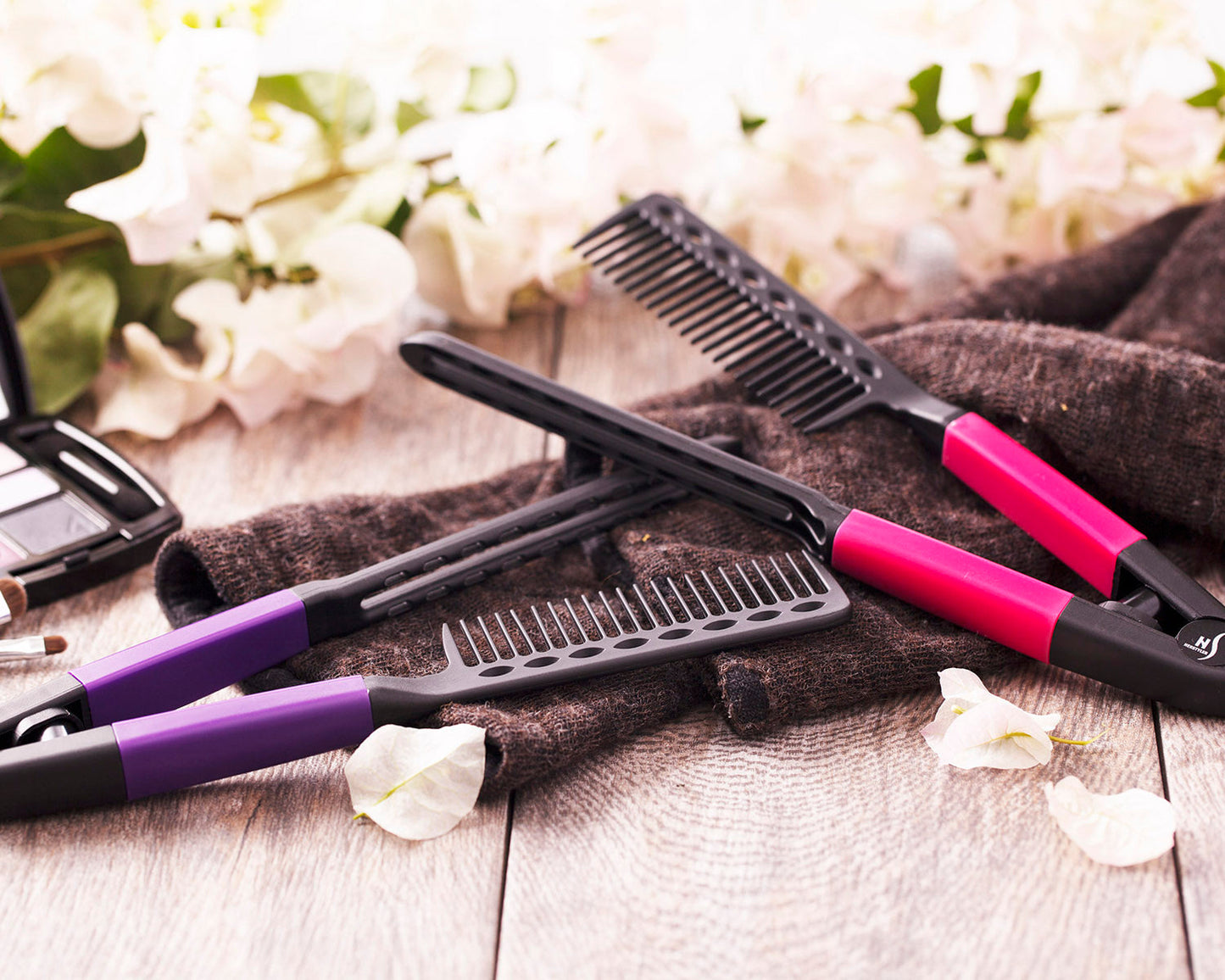 SilkGlide V-Comb – Maak je haar glad als een pro | 1+1 GRATIS