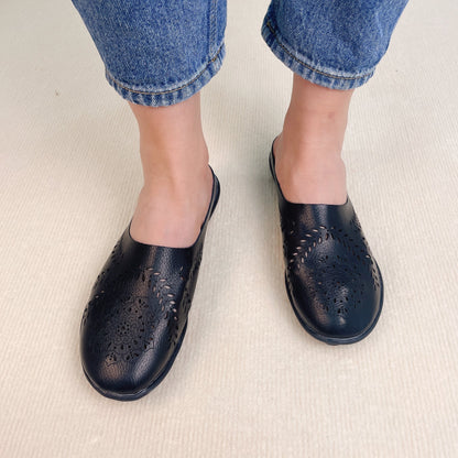 Casual pantoffels met gaten in alle kleuren