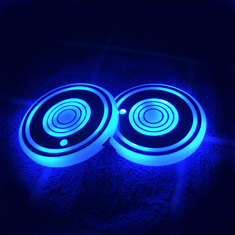 AutoGlow – 7-kleurige LED bekerhouderpad voor auto's