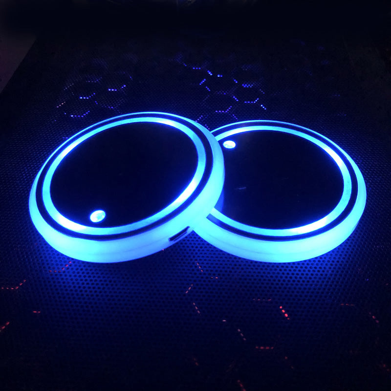 AutoGlow – 7-kleurige LED bekerhouderpad voor auto's