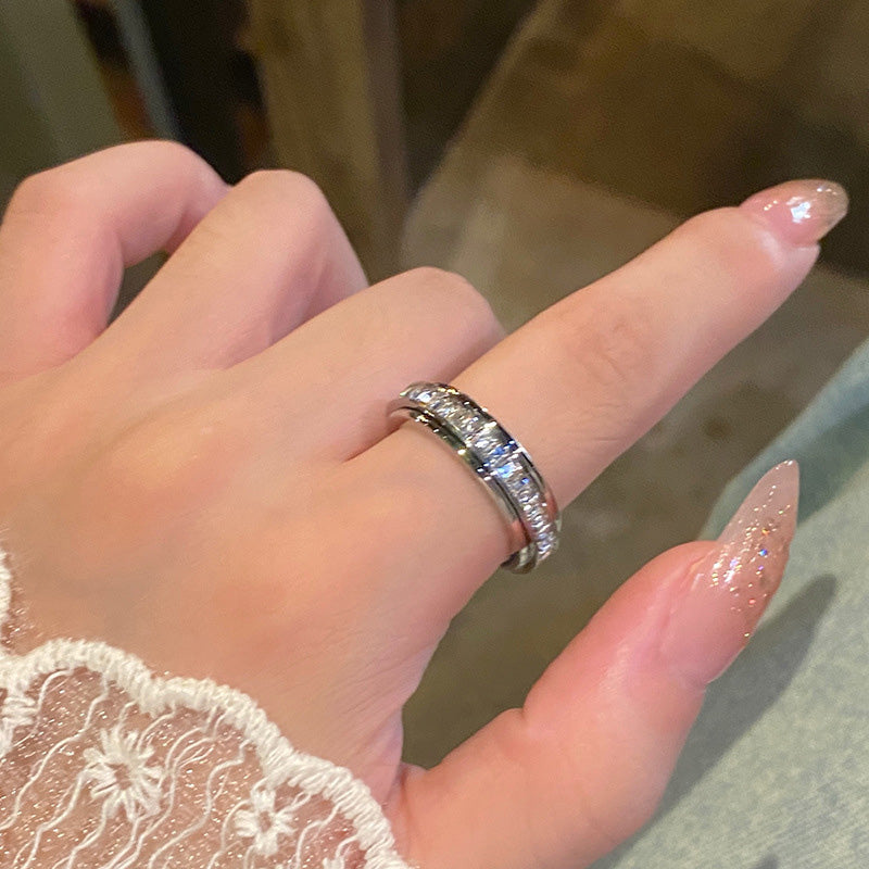 Ruth – Spinnerring van titaniumstaal | 1+1 GRATIS