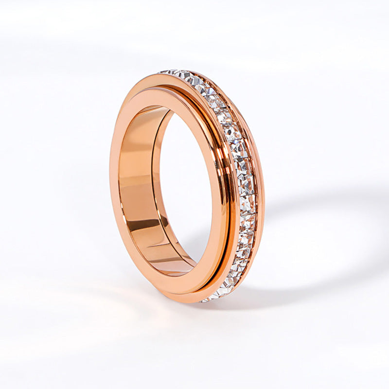 Ruth – Spinnerring van titaniumstaal | 1+1 GRATIS