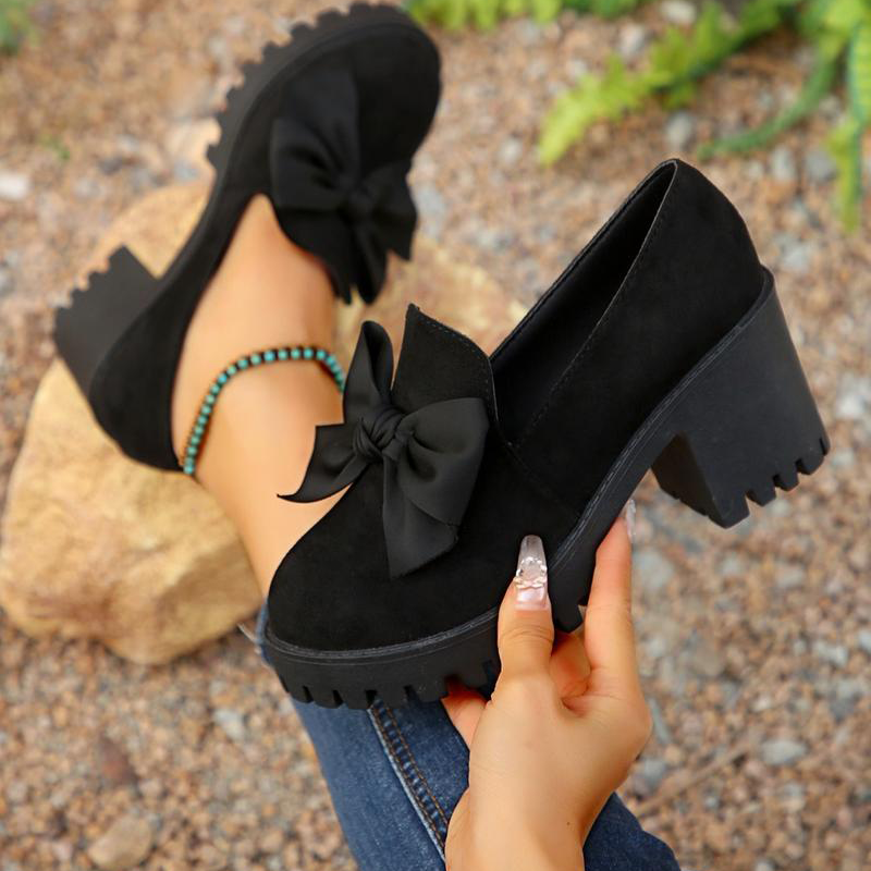 Carolyn – Dames loafers met strik en blokhak