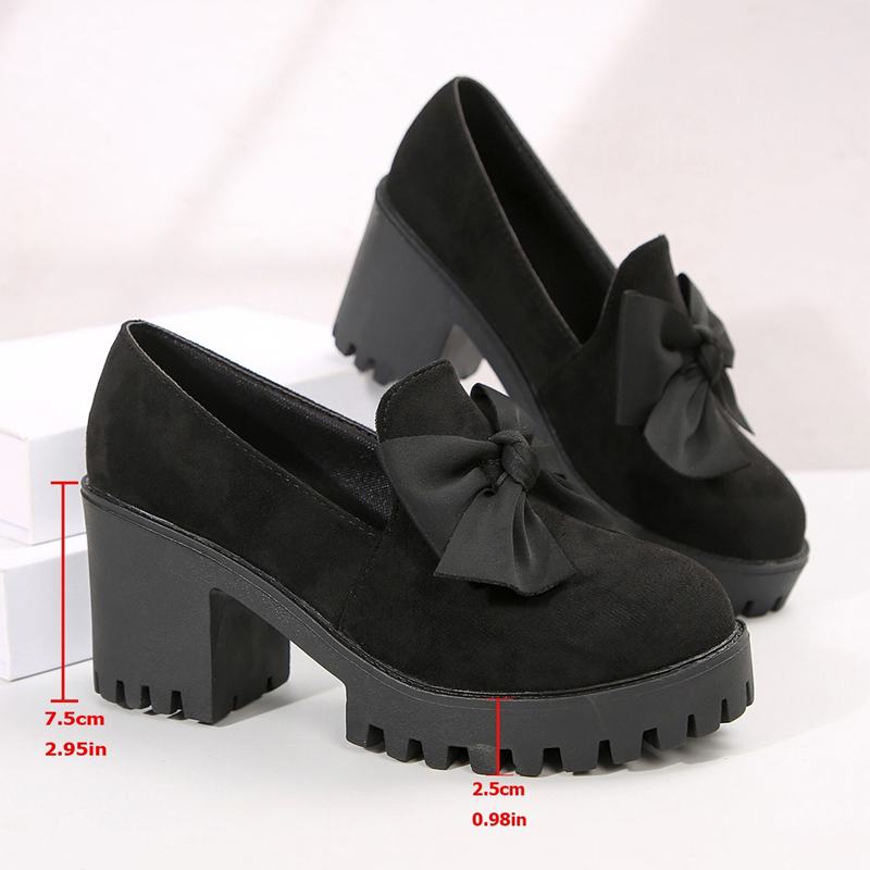 Carolyn – Dames loafers met strik en blokhak